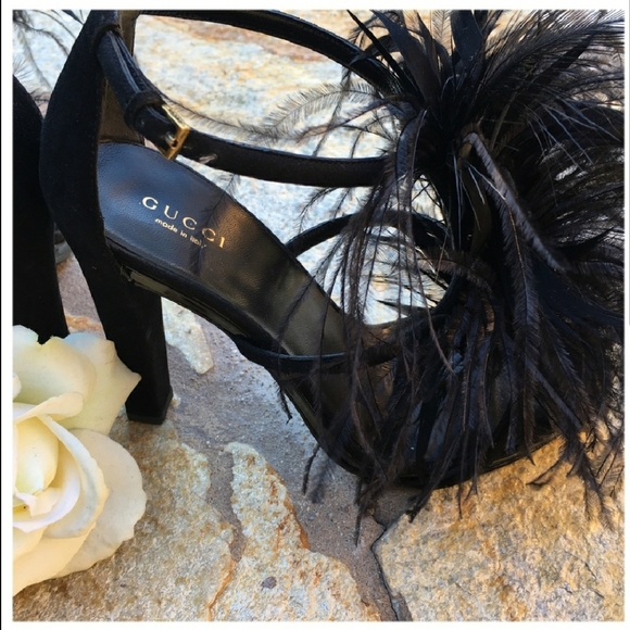 🎉🎉HP🎉🎉 RARE Gucci Feathers Heels🎉🎉 - Picture 2 of 6